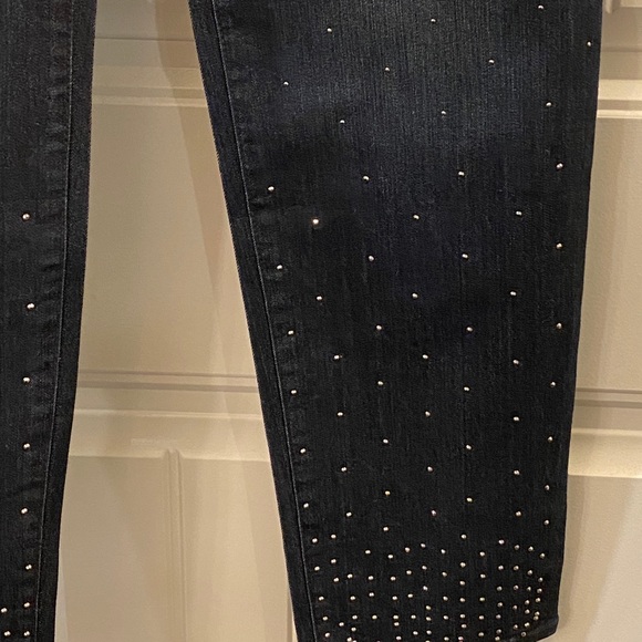 Ladies brand new Chico’s jeans - Picture 5 of 5